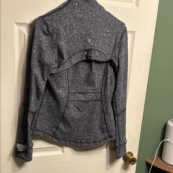 Lululemon Zip Up in Charcoal Gray (read description) - Picture 4 of 6